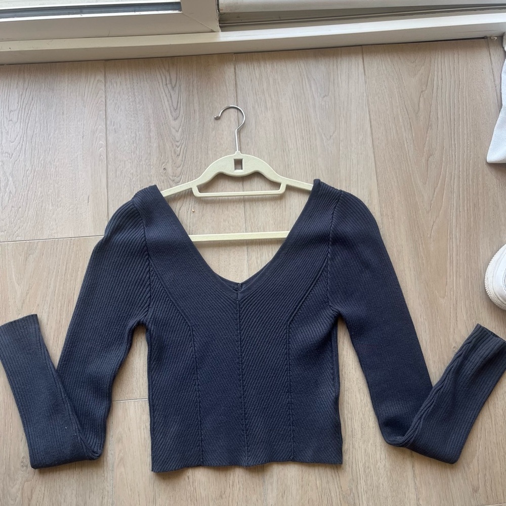 PacSun Dark Gray Ribbed V-Neck Blouse